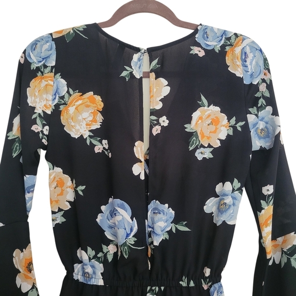 Divided Romper - Picture 6 of 8